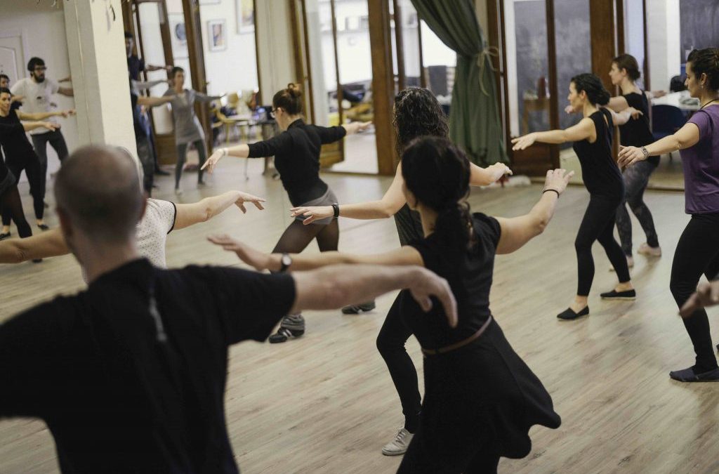 ¿Ballet, Yoga, Modern y Lindy Hop?